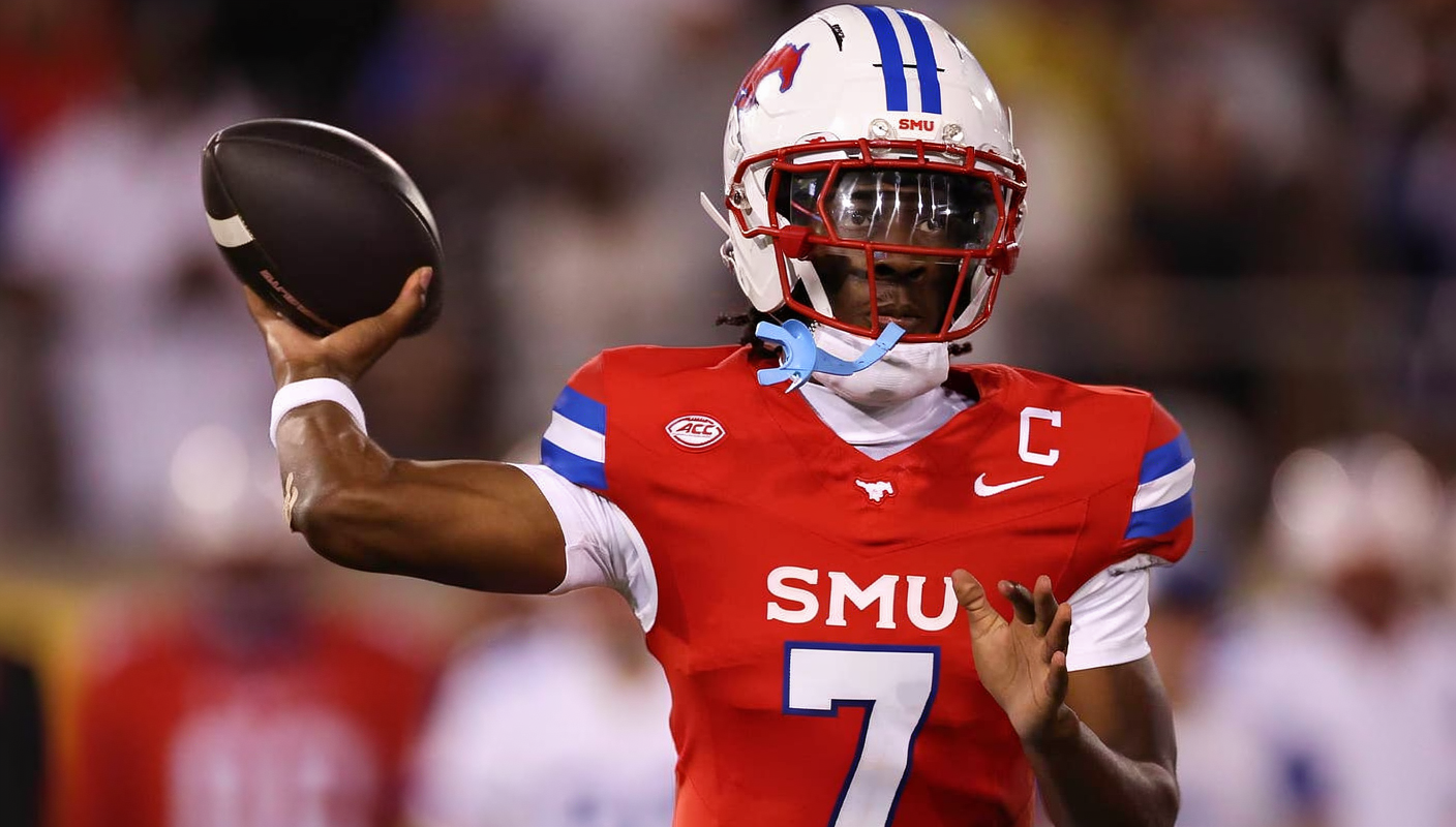 7M体育 - SMU 为现役球员命名康复中心，凯文·詹宁斯 Heisman 之路再添里程碑 - 7M体育