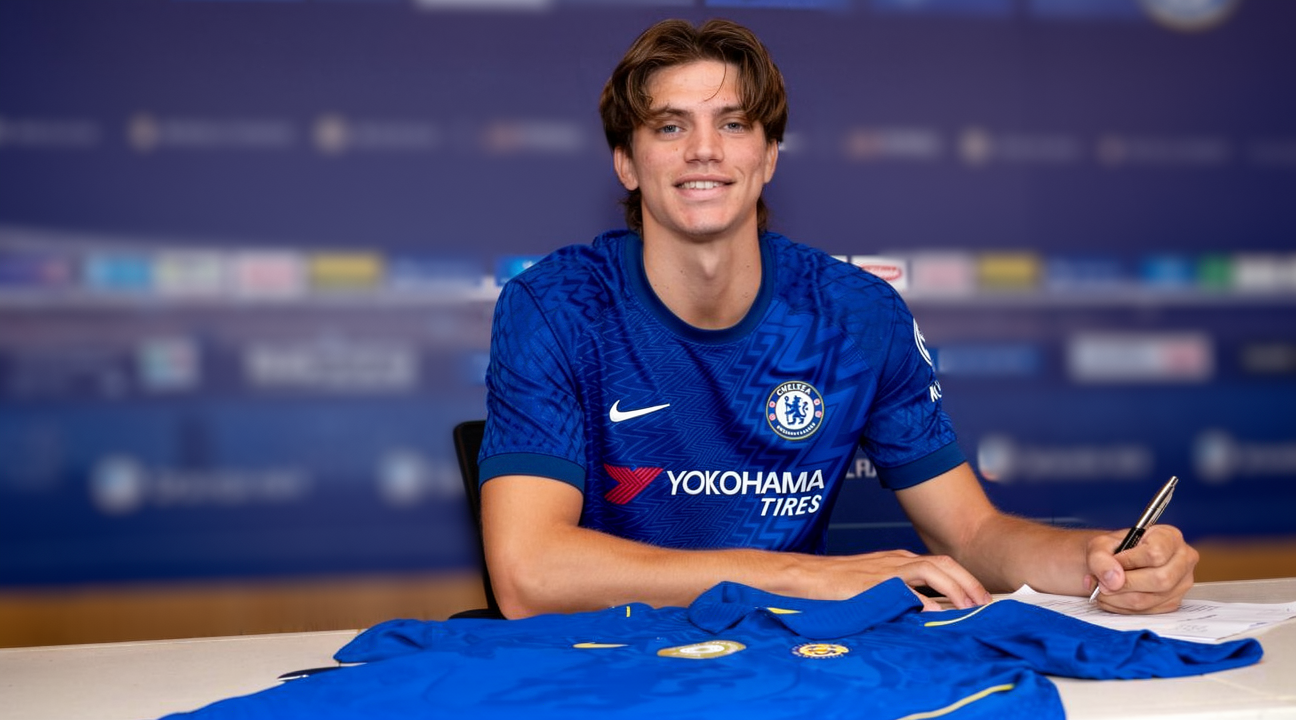 7M体育登录 - 切尔西签下21岁边后卫马可·帕莱斯特拉，4700万英镑加盟 - 7M体育