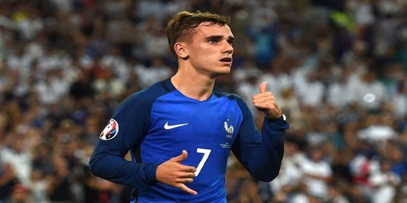 Antoine Griezmann đã sớm có được thành công tại U19 Pháp