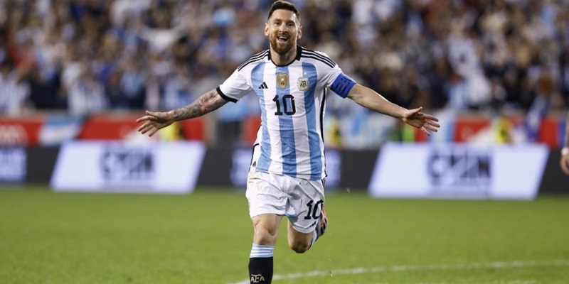 Messi đã ghi rất nhiều bàn từ cái chân trái ma thuật